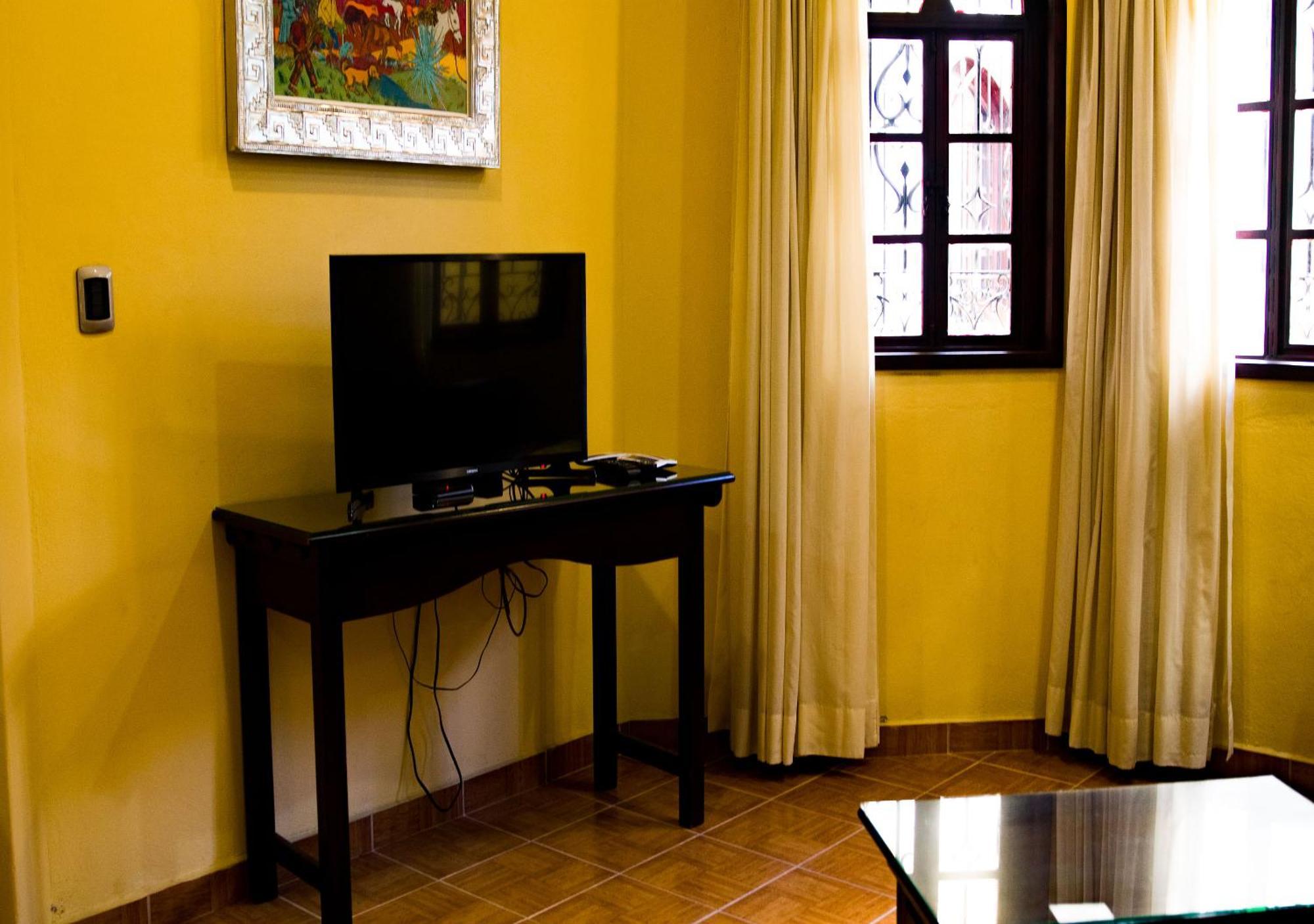 Suites Bello Xochimilco By Dot Tradition Oaxaca Room photo